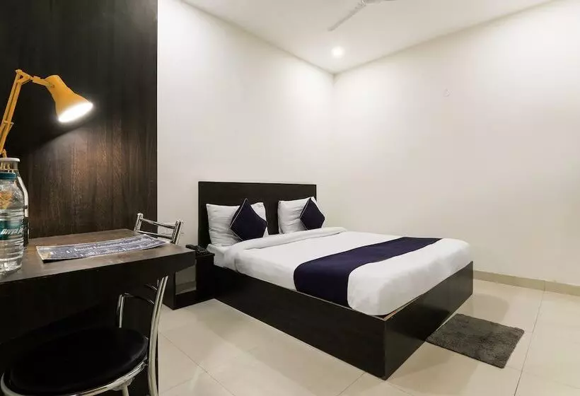 ホテル Silverkey Executive Stays 24588 Cd Sohna Road