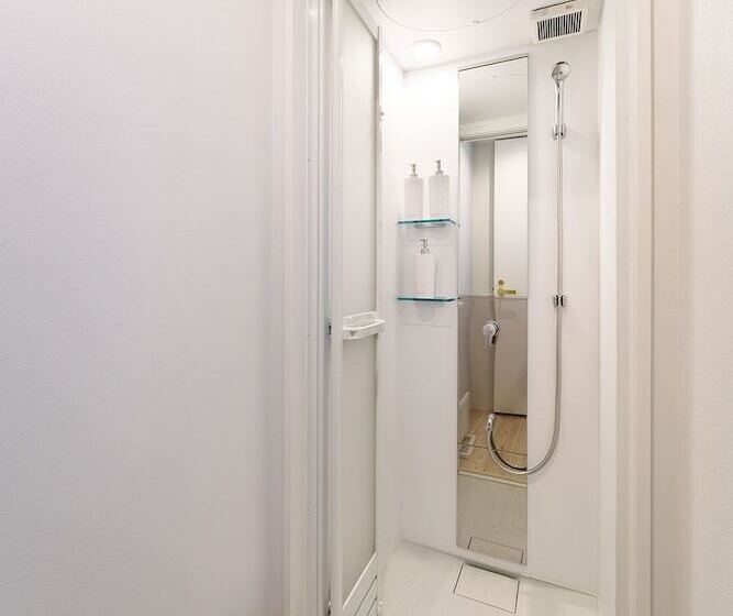 旅馆 Manga Art Hotel, Tokyo