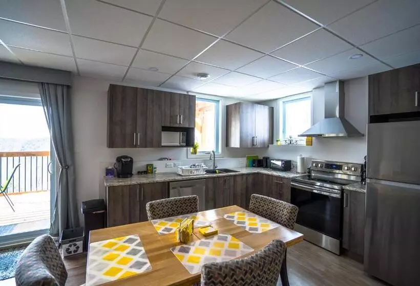 Aamiaismajoitus (B&B) Le Bellevue Modern Lodge