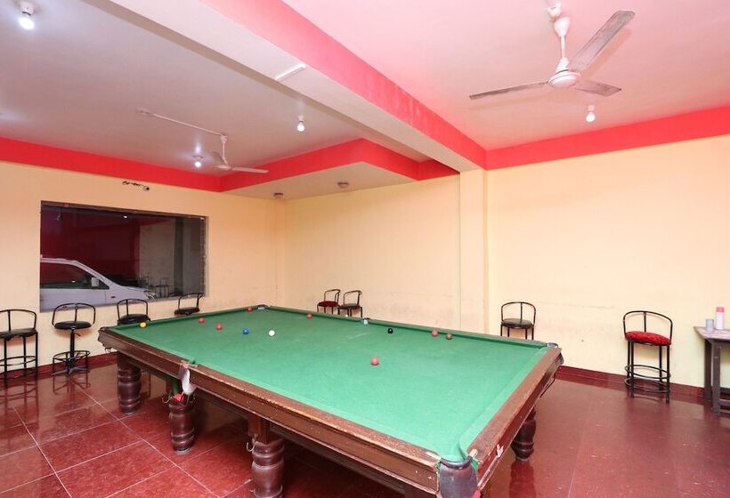 호텔 Collection O Signature Inn