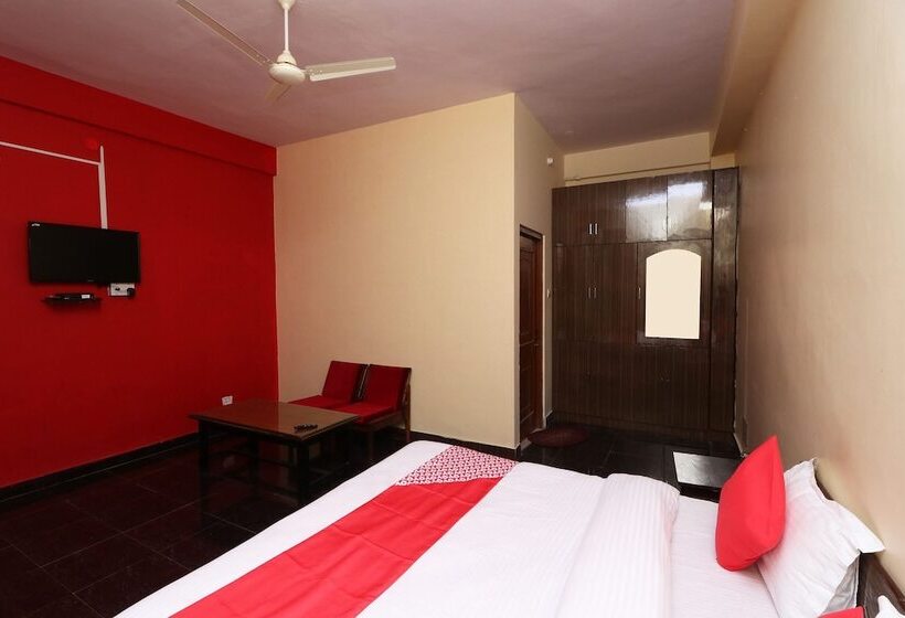 호텔 Collection O Signature Inn