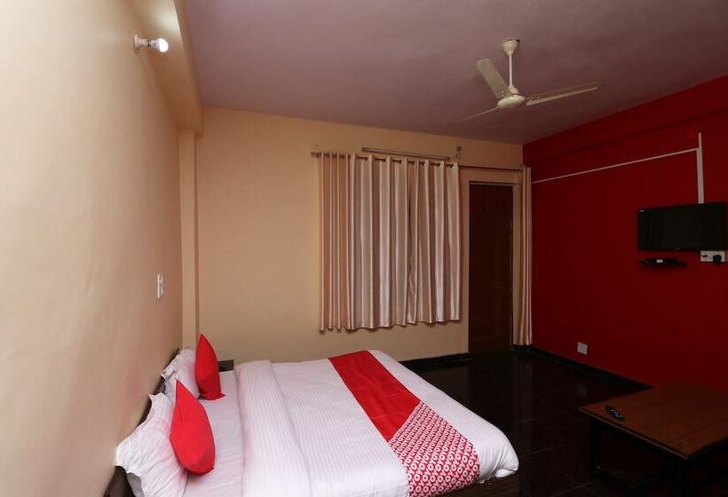 호텔 Collection O Signature Inn