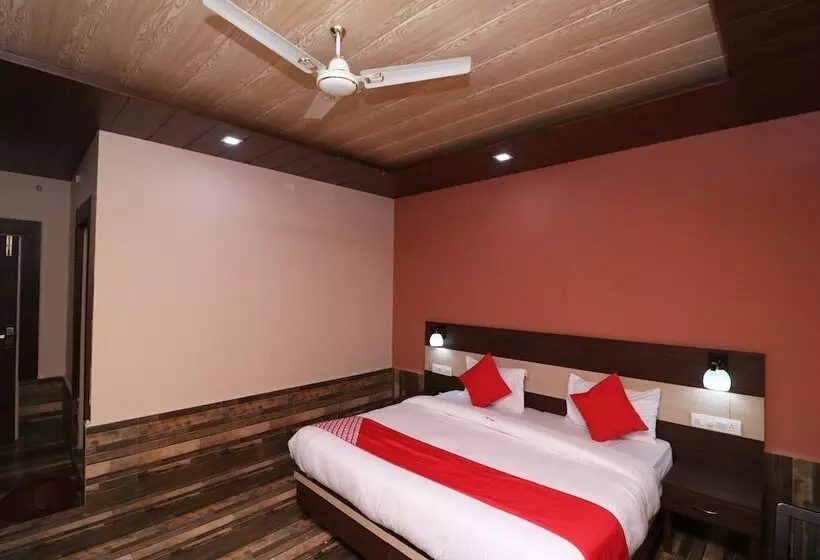 ホテル Collection O Signature Inn