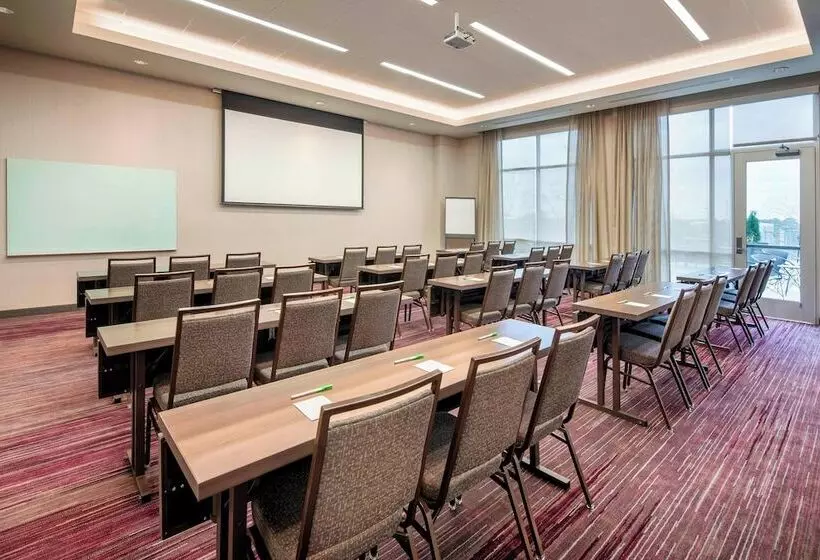 ホテル Courtyard By Marriott Atlanta Vinings/galleria