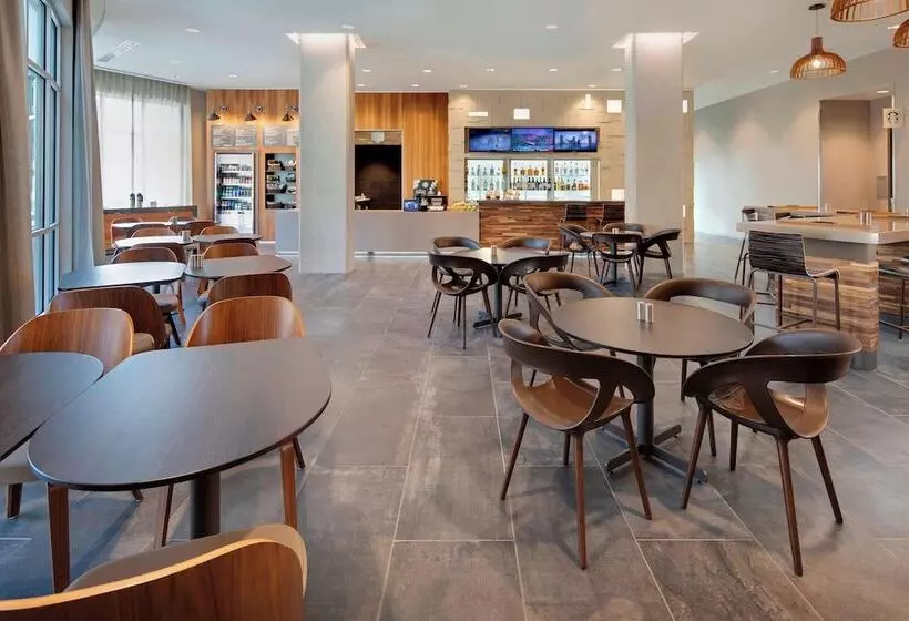 ホテル Courtyard By Marriott Atlanta Vinings/galleria