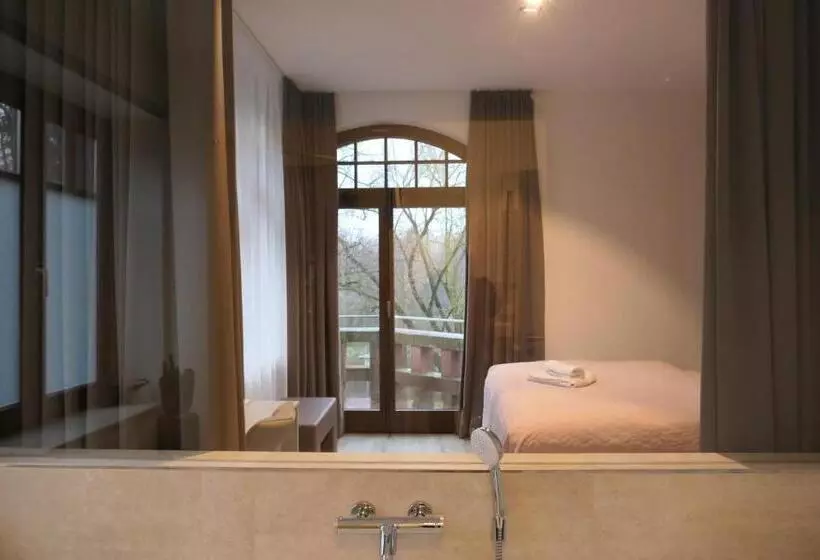 هتل Oberwaldhaus