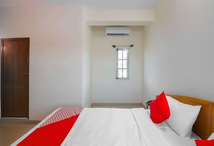 Hotell Oyo 17057 Narayani Residency