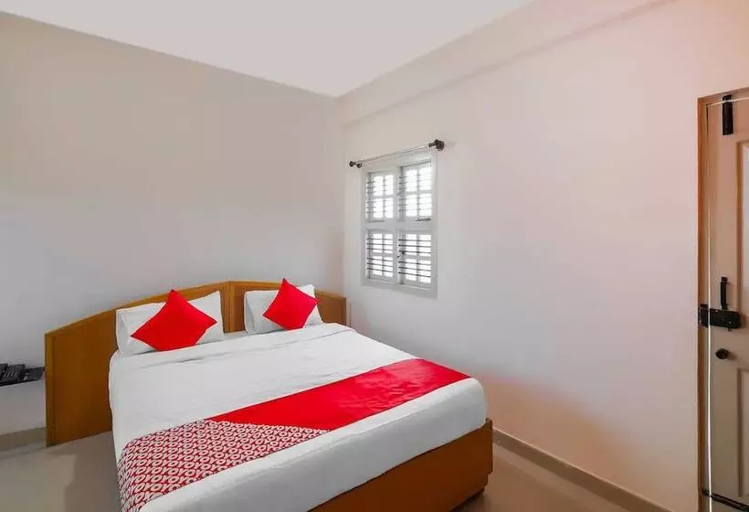 ホテル Oyo 17057 Narayani Residency
