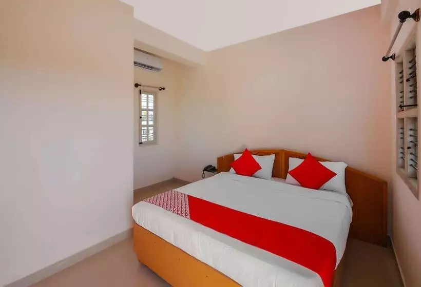 ホテル Oyo 17057 Narayani Residency