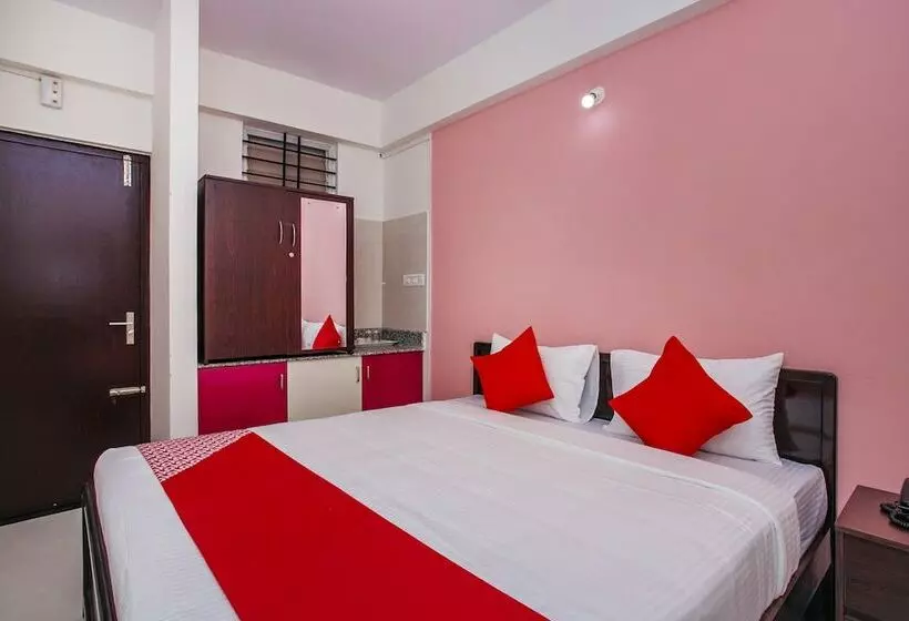 ホテル Oyo 23441 Shree Gowri Comfort