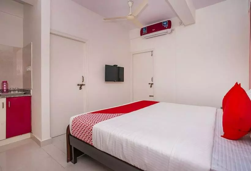 ホテル Oyo 23441 Shree Gowri Comfort
