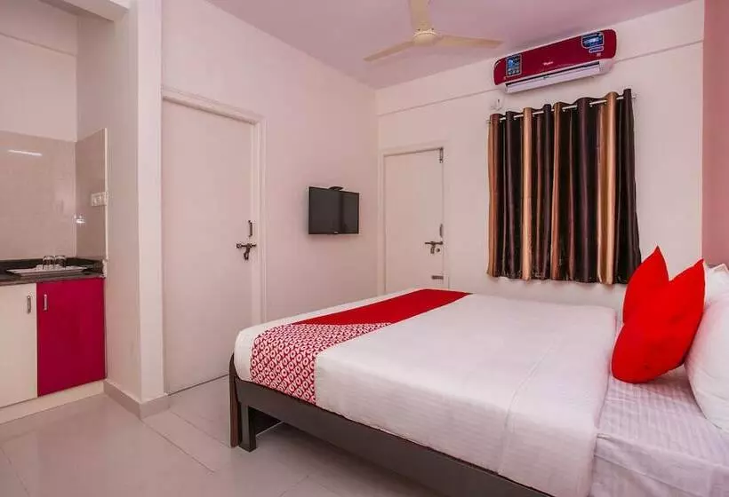 ホテル Oyo 23441 Shree Gowri Comfort