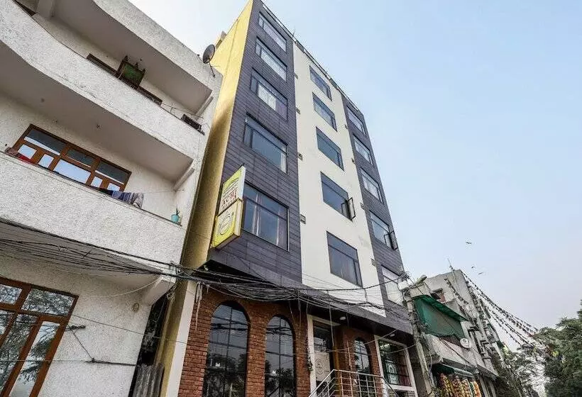ホテル Oyo 24901 Achi House