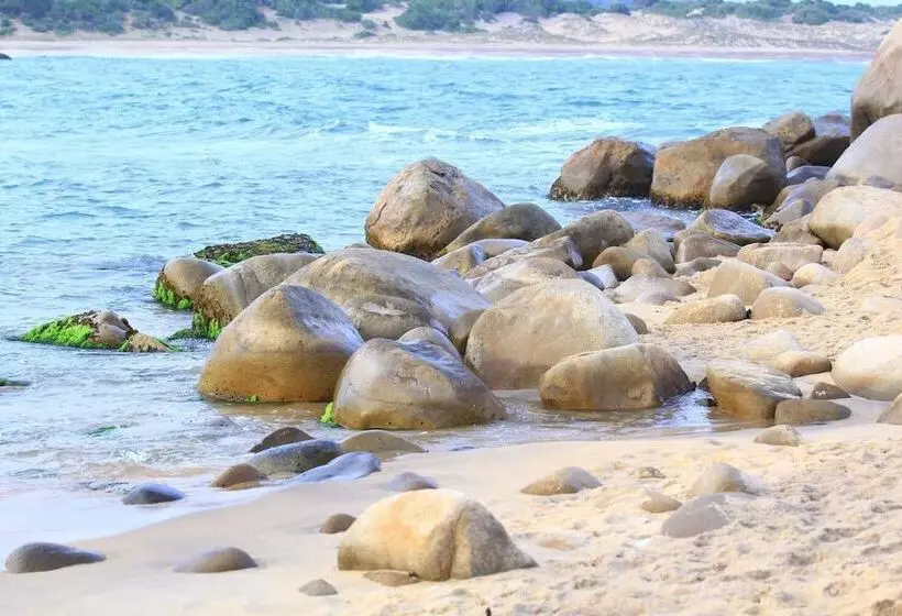هتل The Campers Lodge Yala