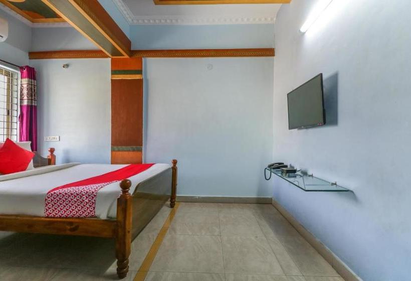 Hotel Flagship Shree Raksha Comforts