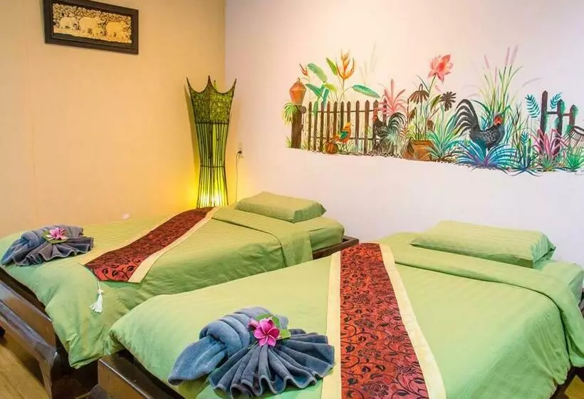 ホテル Suwanna Riverside