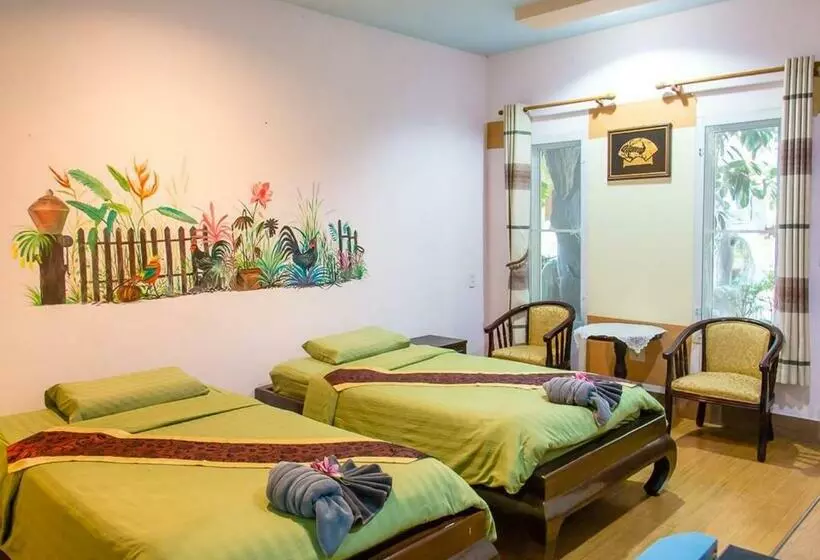 ホテル Suwanna Riverside