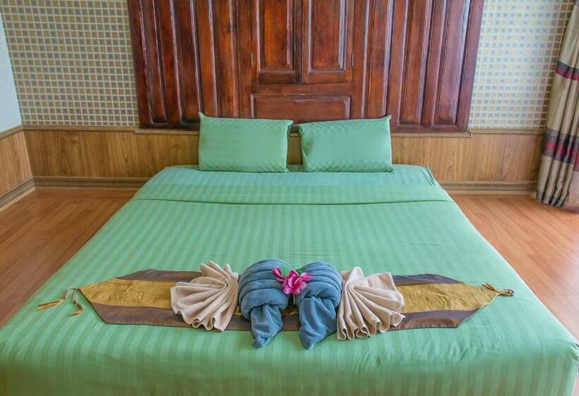 酒店 Suwanna Riverside