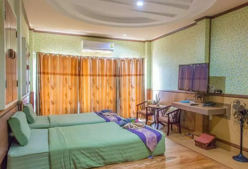 ホテル Suwanna Riverside