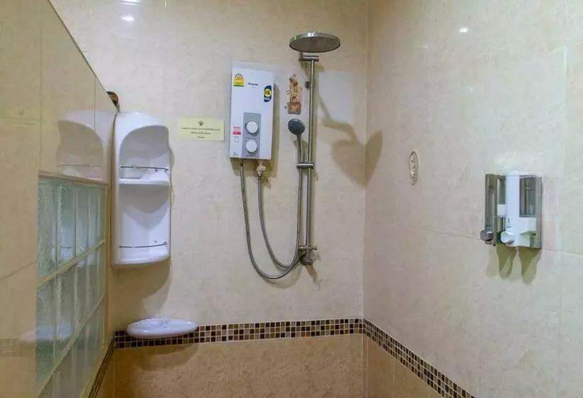 ホテル Suwanna Riverside