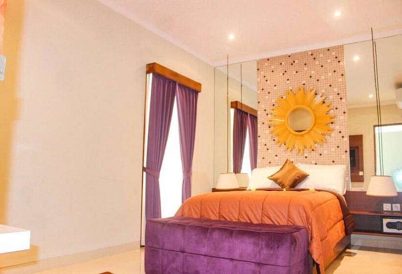 Отель Kubu Gwk Resort