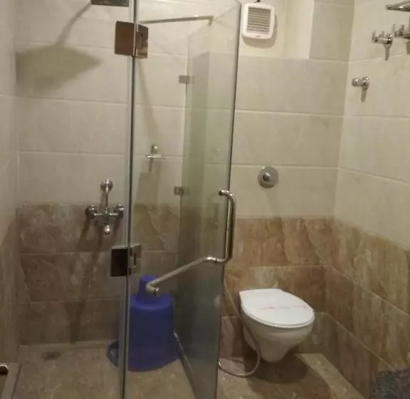 Hotelli Rb Grand Residency
