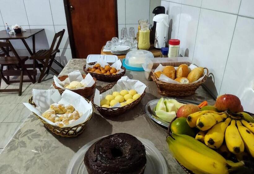 膳宿费 Pousada Da Ana