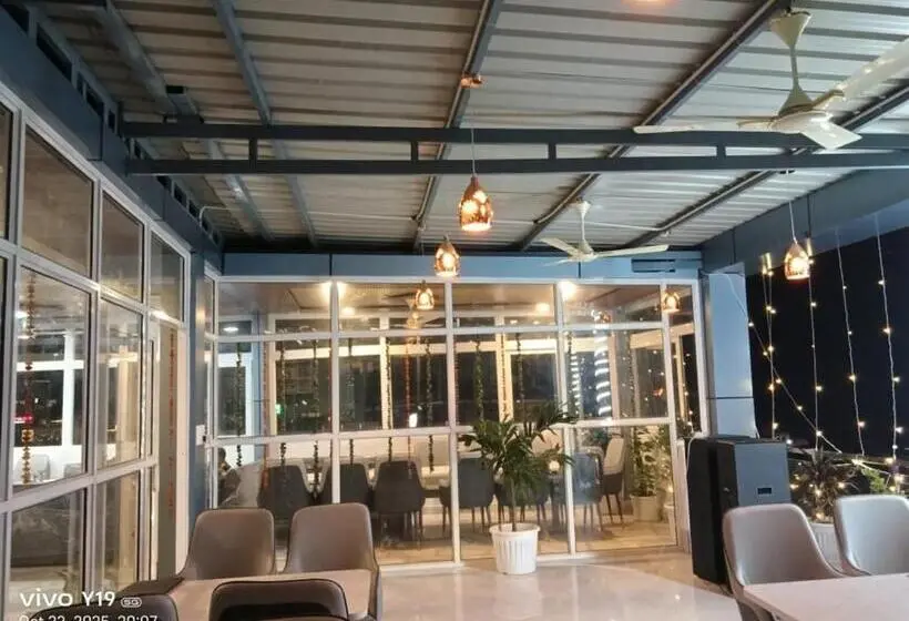 The Hotel Jrs