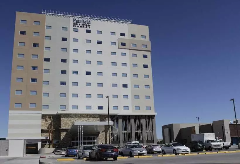 Hotelli Fairfield Inn & Suites By Marriott Mexicali