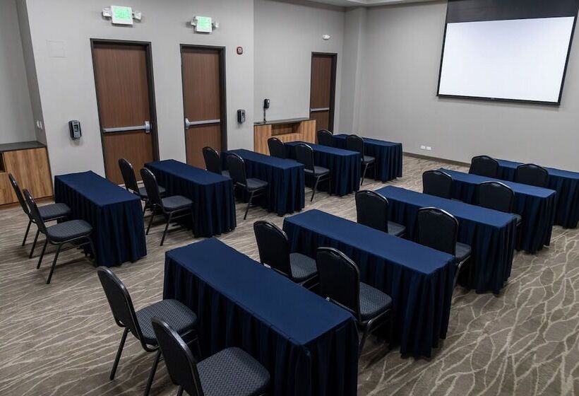 فندق Fairfield Inn & Suites By Marriott Mexicali