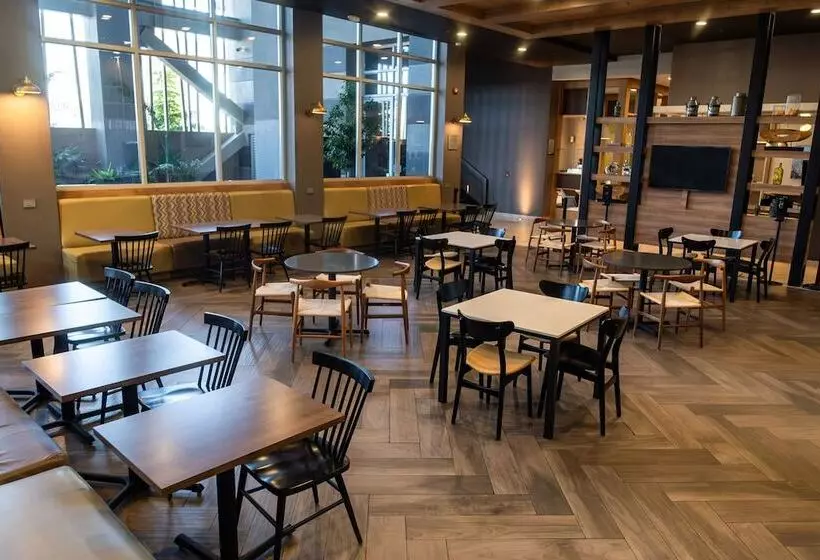 Hotelli Fairfield Inn & Suites By Marriott Mexicali