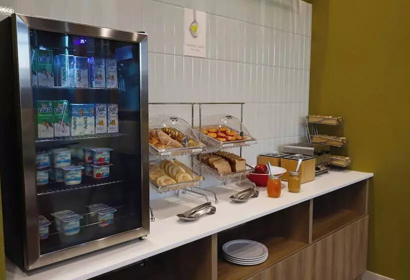 Hotelli Fairfield Inn & Suites By Marriott Mexicali