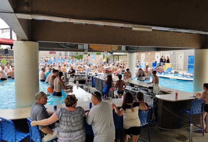 酒店 Grand Islander