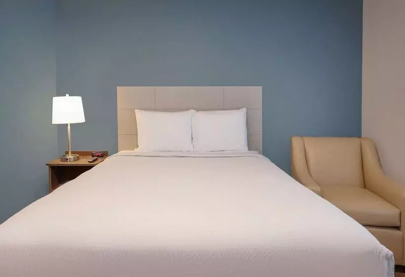 Hotelli Woodsping Suites Washington Dc East Arena Drive