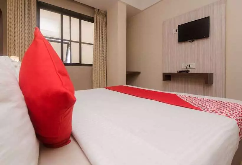 Oyo 19936 Hotel Krishna
