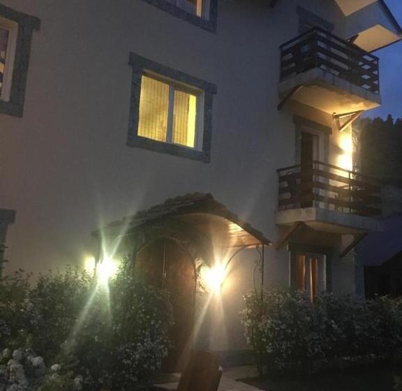 بنسيون Nran Hatik