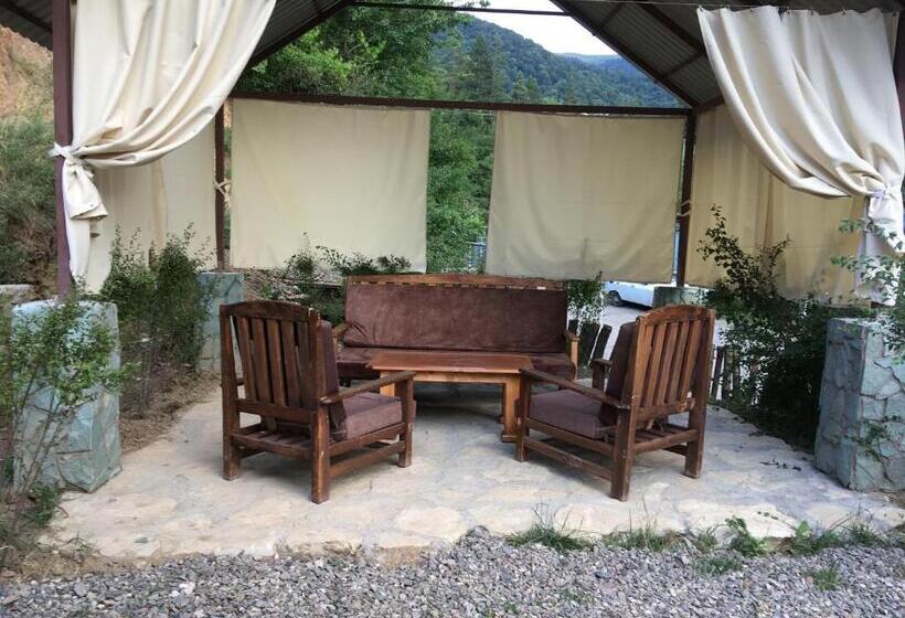 بنسيون Nran Hatik