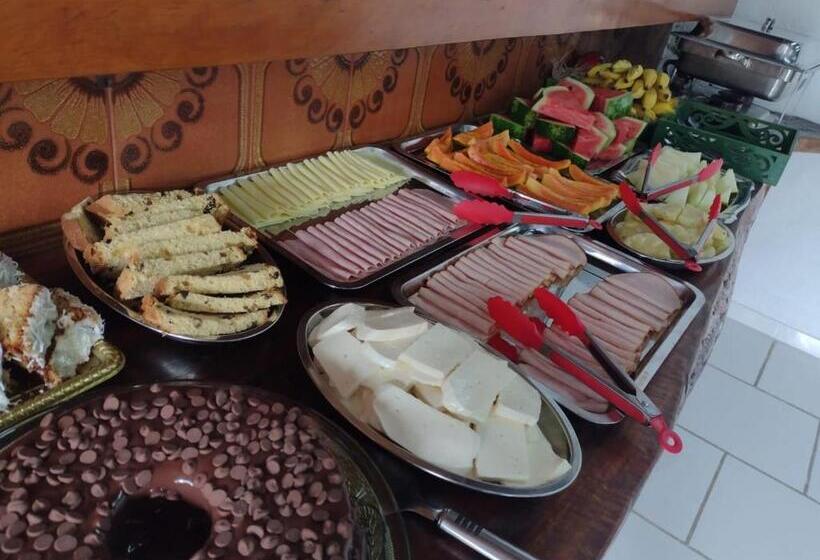 旅馆 Pousada Chiclé Penedo