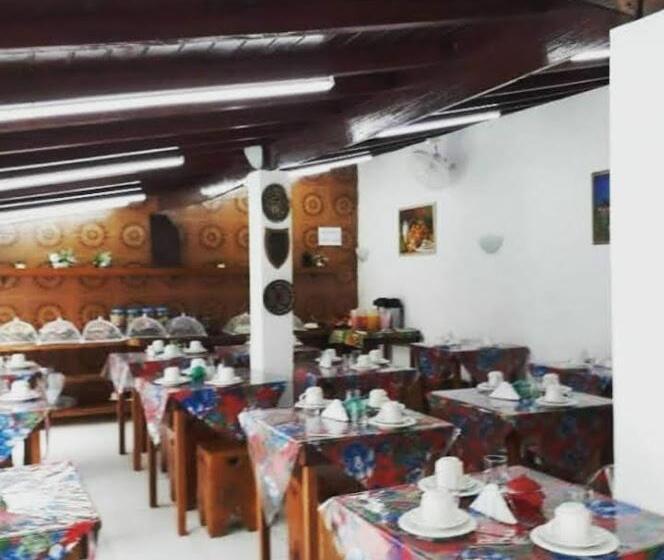 旅馆 Pousada Chiclé Penedo