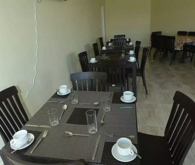 تختخواب و صبحانه Alsultan Hostel