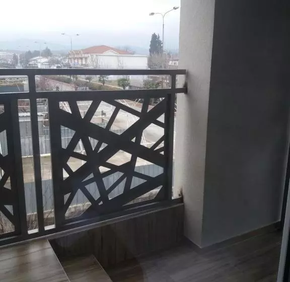 Boulevard Apartments