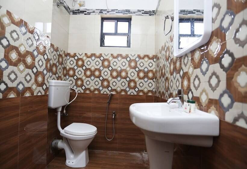 Hotel Flagship 19602 Omm Residency