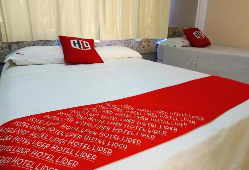 Hotel Líder