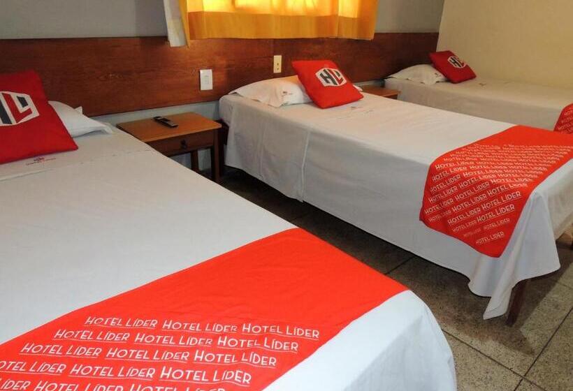 Hotel Líder