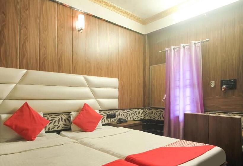هتل Oyo 19815 Krishna Guest House