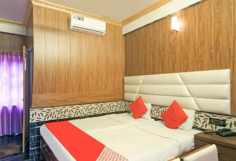 هتل Oyo 19815 Krishna Guest House