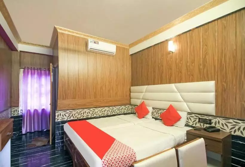 هتل Oyo 19815 Krishna Guest House