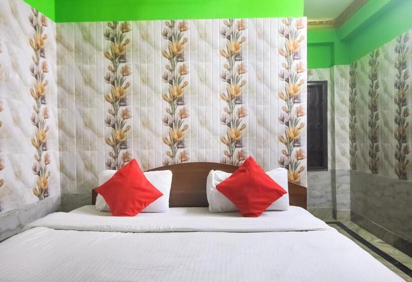 هتل Oyo 19815 Krishna Guest House