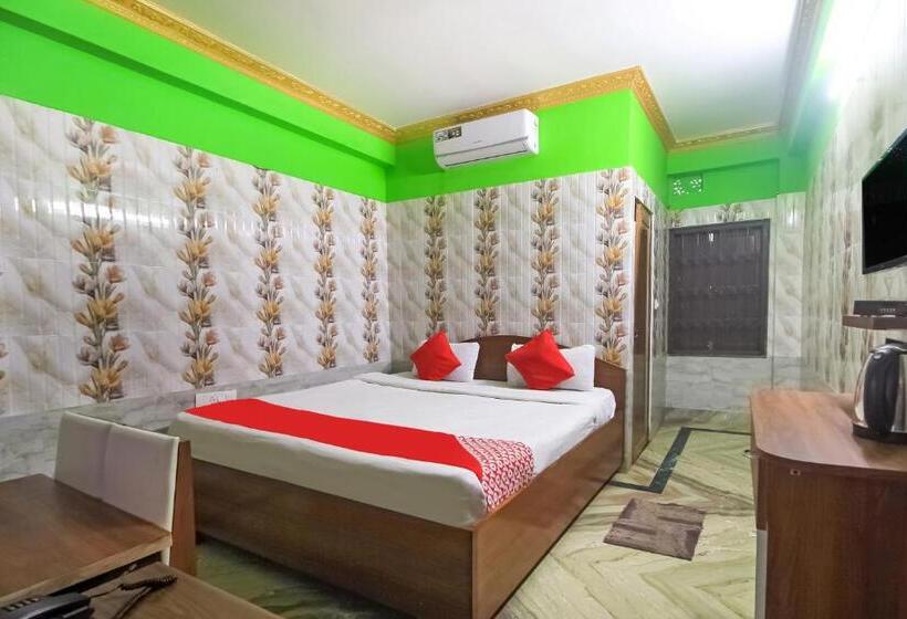 هتل Oyo 19815 Krishna Guest House