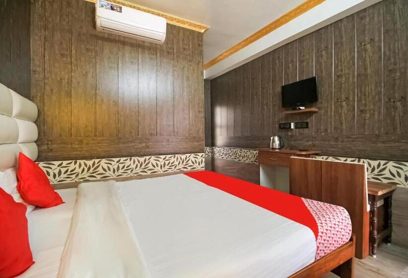 هتل Oyo 19815 Krishna Guest House